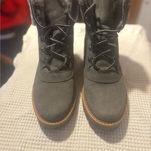 New timberland women’s suede boots size 7